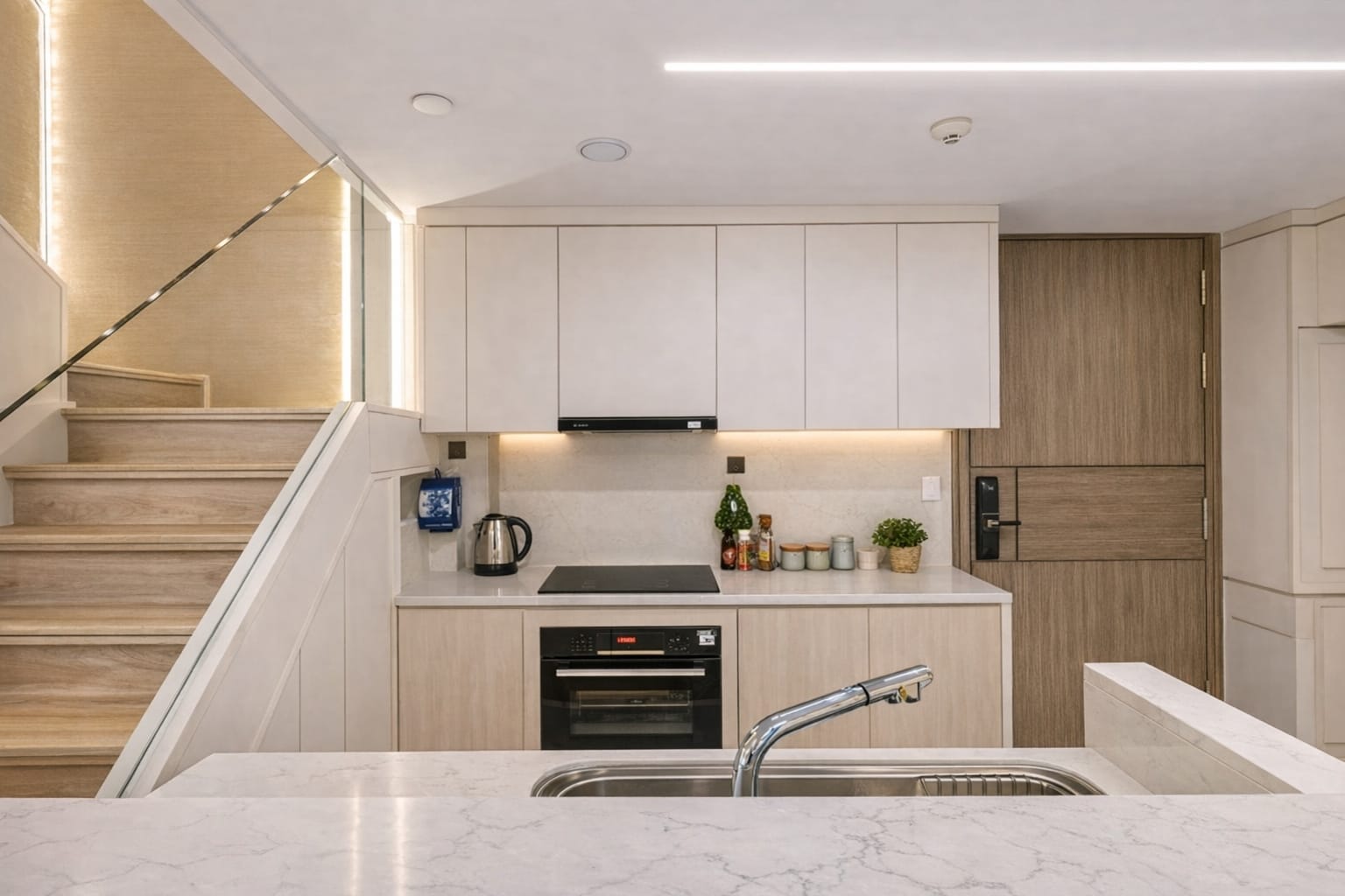 4 bedroom apartment rental in Ho Chi Minh City kitchen area